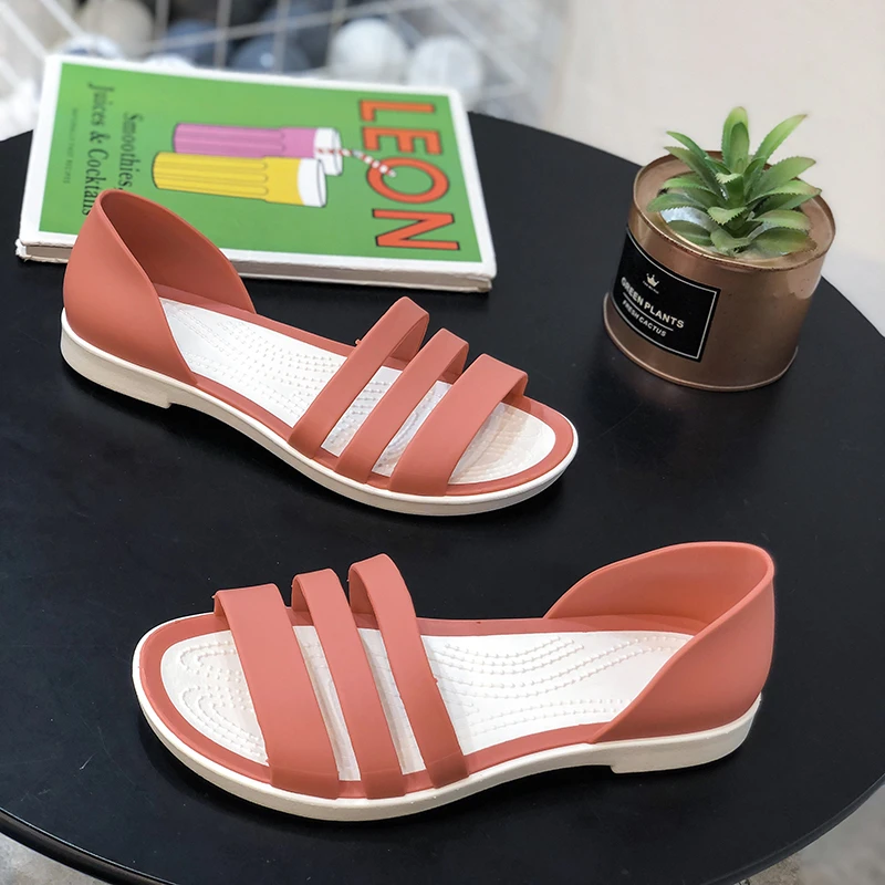 Outdoor large size plastic beach sandals cross-border hot style set foot fish mouth open toe side hollow women's single shoes
Outdoor large size plastic beach sandals cross-border hot style set foot fish mouth open toe side hollow women's single shoes
