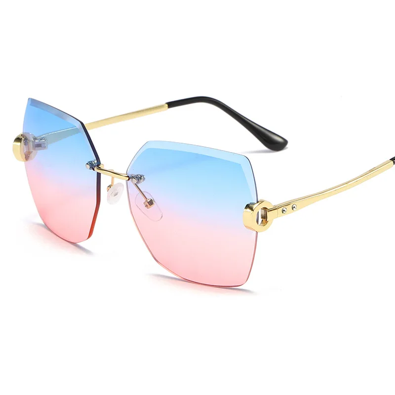 ZXWLYXGX Luxury Brand Sunglasses Women Fashion Black Retro Sun Glasses Vintage Lady Summer Style Sunglasses Female Famous UV400
ZXWLYXGX Luxury Brand Sunglasses Women Fashion Black Retro Sun Glasses Vintage Lady Summer Style Sunglasses Female Famous UV400