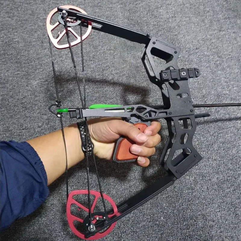 Mini armor-breaking composite pulley bow and arrow outdoor small fish-shooting bow car with sight 35 lbs
Mini armor-breaking composite pulley bow and arrow outdoor small fish-shooting bow car with sight 35 lbs