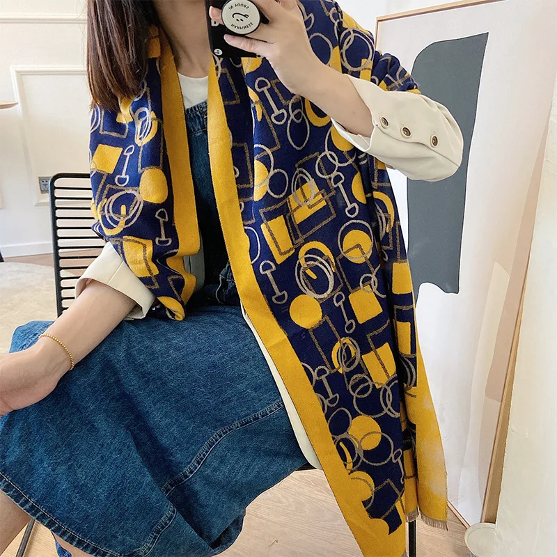 2021 Autumn Winter Ladies Elegant Scarf Women Air-conditioned Room Warm Pashmina Shawl Cape Cloak Double-sided Dual-use Scarf
2021 Autumn Winter Ladies Elegant Scarf Women Air-conditioned Room Warm Pashmina Shawl Cape Cloak Double-sided Dual-use Scarf