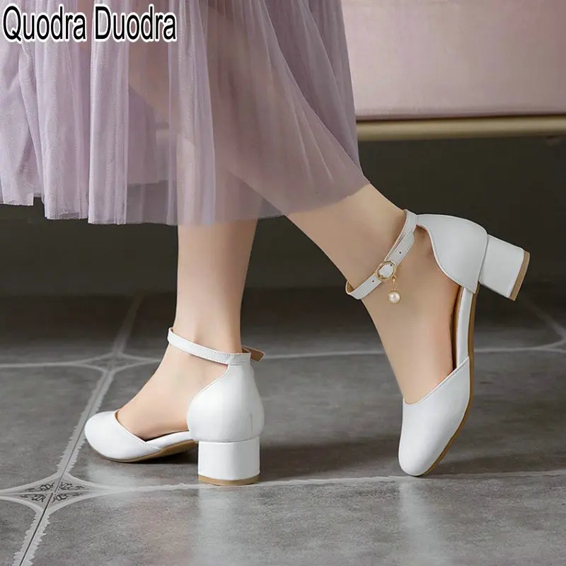new Women's Pumps Shoes Thick high heels Woman Fashion Buckle Solid Female sweet big Size Casual Chunky Office Round Toe
new Women's Pumps Shoes Thick high heels Woman Fashion Buckle Solid Female sweet big Size Casual Chunky Office Round Toe