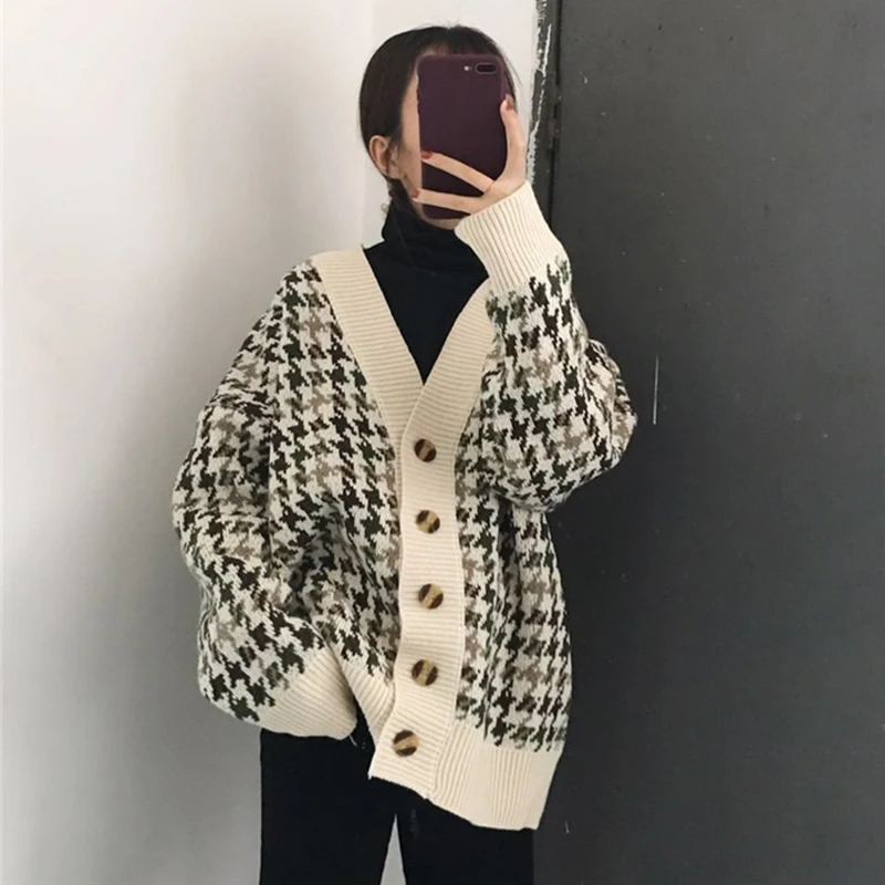 Cardigan Women Knitted Vintage Single Autumn Winter Breasted Long Sleeve Retro Daily Plaid V-neck Warm Simple Striped W055
Cardigan Women Knitted Vintage Single Autumn Winter Breasted Long Sleeve Retro Daily Plaid V-neck Warm Simple Striped W055
