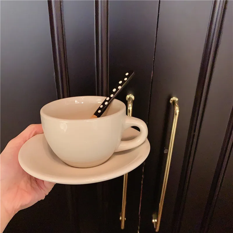 Handmade White Coffee Mug Vintage Porcelain Afternoon Tea Coffee Cup Saucer Eco Friendly Tazzine Caffe Kitchen Dining Bar EF50CS
Handmade White Coffee Mug Vintage Porcelain Afternoon Tea Coffee Cup Saucer Eco Friendly Tazzine Caffe Kitchen Dining Bar EF50CS