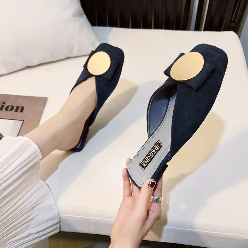 Flock Female Shoes Slippers Casual Cover Toe Mules For Women 2021 Slides New Luxury Flat Summer Bling Fabric Basic PU Rubber
Flock Female Shoes Slippers Casual Cover Toe Mules For Women 2021 Slides New Luxury Flat Summer Bling Fabric Basic PU Rubber