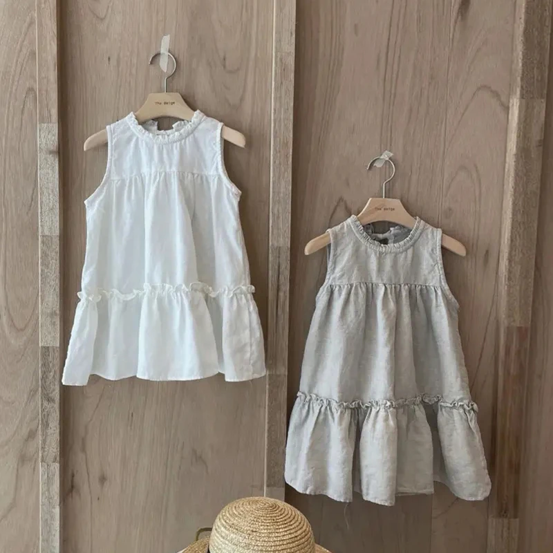 Girls' Cotton And Linen Sleeveless Dress 2022 Summer New Children's Round Neck Solid Layered Ruffle Casual Loose Dresses TZ86
Girls' Cotton And Linen Sleeveless Dress 2022 Summer New Children's Round Neck Solid Layered Ruffle Casual Loose Dresses TZ86