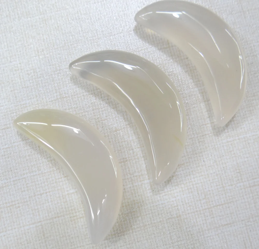 2020 New Natural Quartz Stone Crystal Amethyst Sculpture Moon Pendant For DIY Jewelry Making Necklace No Hole 8pcs
2020 New Natural Quartz Stone Crystal Amethyst Sculpture Moon Pendant For DIY Jewelry Making Necklace No Hole 8pcs