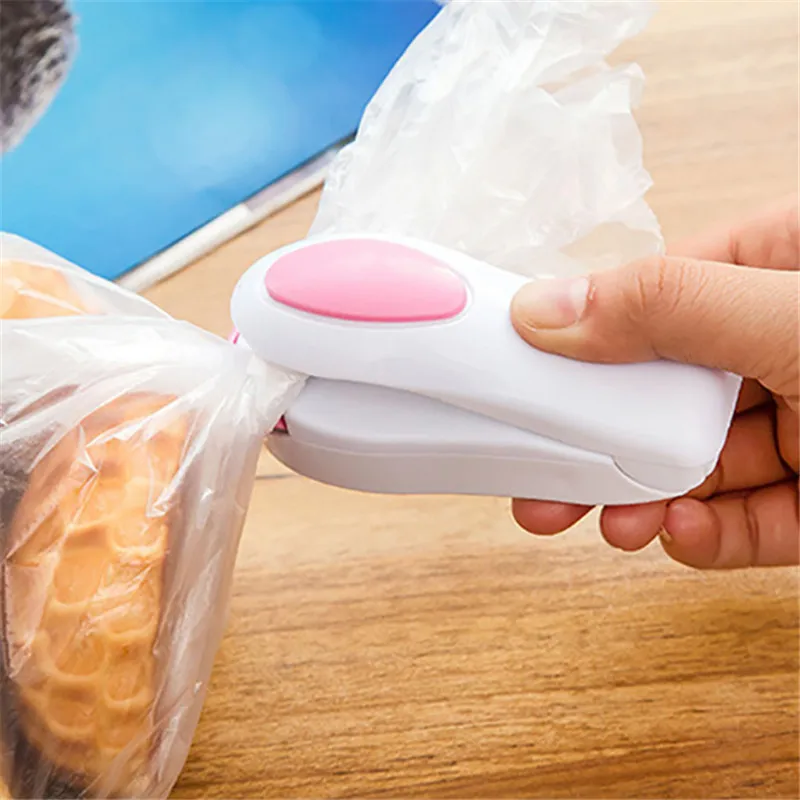 Kitchen Accessories Portable Mini Sealing Machine Home Bag Heat Sealer Food Vacuum clip Sealer Kitchen Utensils
Kitchen Accessories Portable Mini Sealing Machine Home Bag Heat Sealer Food Vacuum clip Sealer Kitchen Utensils