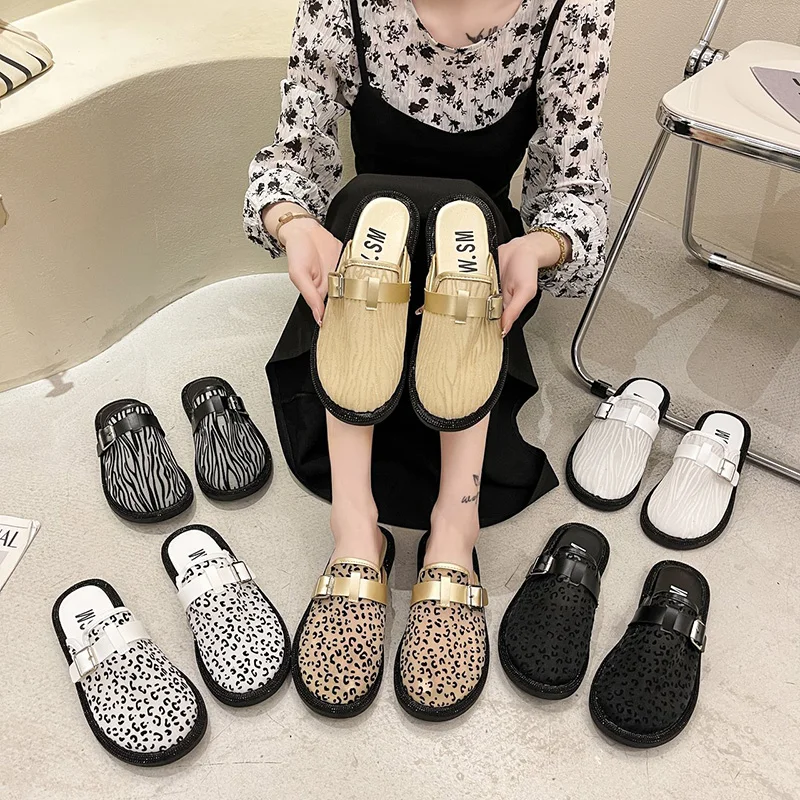 Loafers Flat Shoes Female Cover Toe Low Mules For Women 2021 Slippers Casual Pantofle Slides Luxury New Fashion Rubber Buckle St 
Loafers Flat Shoes Female Cover Toe Low Mules For Women 2021 Slippers Casual Pantofle Slides Luxury New Fashion Rubber Buckle St