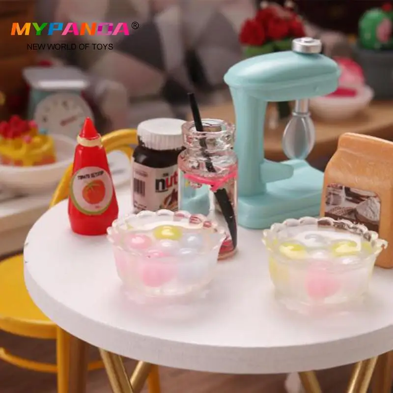 Кукольный домик миниатюра Еда Tangyuan набор для украшение кухонного стола кукольные аксессуары кукла притворяться Еда
Кукольный домик миниатюра Еда Tangyuan набор для украшение кухонного стола кукольные аксессуары кукла притворяться Еда