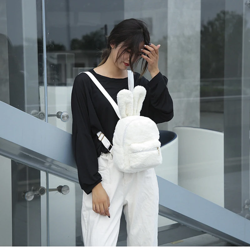 Jin Mantang New Arrive 2021 Winter Women's Plush Backpack Girls Cute Backpack Small Backpack Pink White Mochila Feminina
Jin Mantang New Arrive 2021 Winter Women's Plush Backpack Girls Cute Backpack Small Backpack Pink White Mochila Feminina