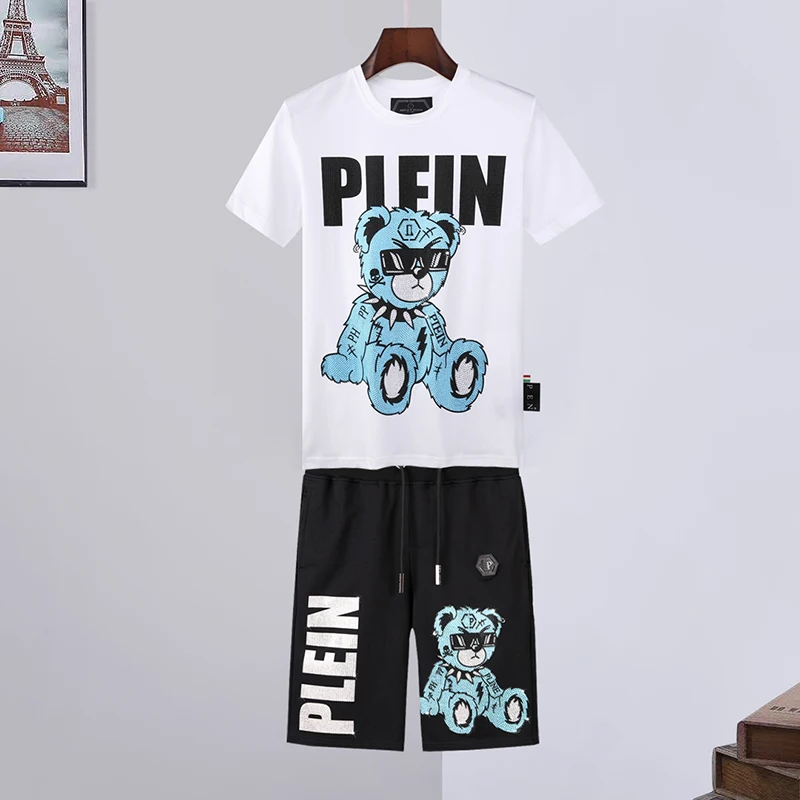 2021 short sleeve suit qp cool bear hot diamond summer pp plein men's t-shirt shorts 2-piece trend new
2021 short sleeve suit qp cool bear hot diamond summer pp plein men's t-shirt shorts 2-piece trend new