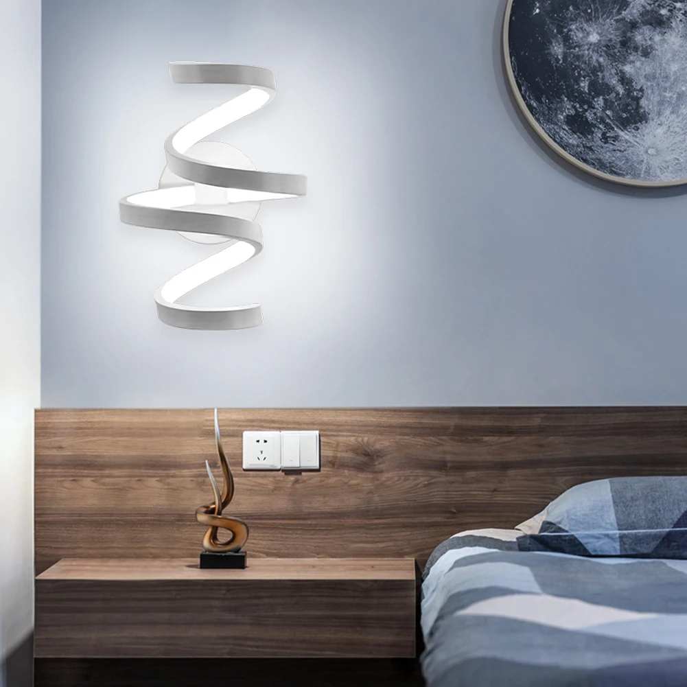 Modern 85-240V LED Wall Mounted Light Home Bedside Aisle Lighting Bedroom Living Room Stairs Decorative Art Lamp
Modern 85-240V LED Wall Mounted Light Home Bedside Aisle Lighting Bedroom Living Room Stairs Decorative Art Lamp