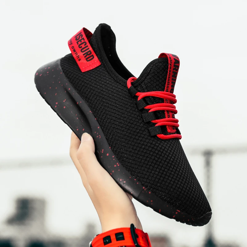 Men's Shoes
Men's Shoes