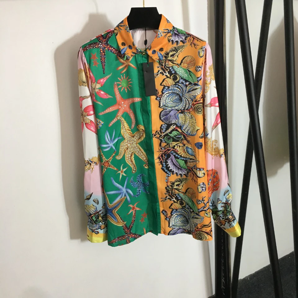 Blue Green Color Patchwork Printed Lapel Long-Sleeved Shirt Casual Top Women Clothes 2021 Summer Fashion Blouse Tide Brand
Blue Green Color Patchwork Printed Lapel Long-Sleeved Shirt Casual Top Women Clothes 2021 Summer Fashion Blouse Tide Brand