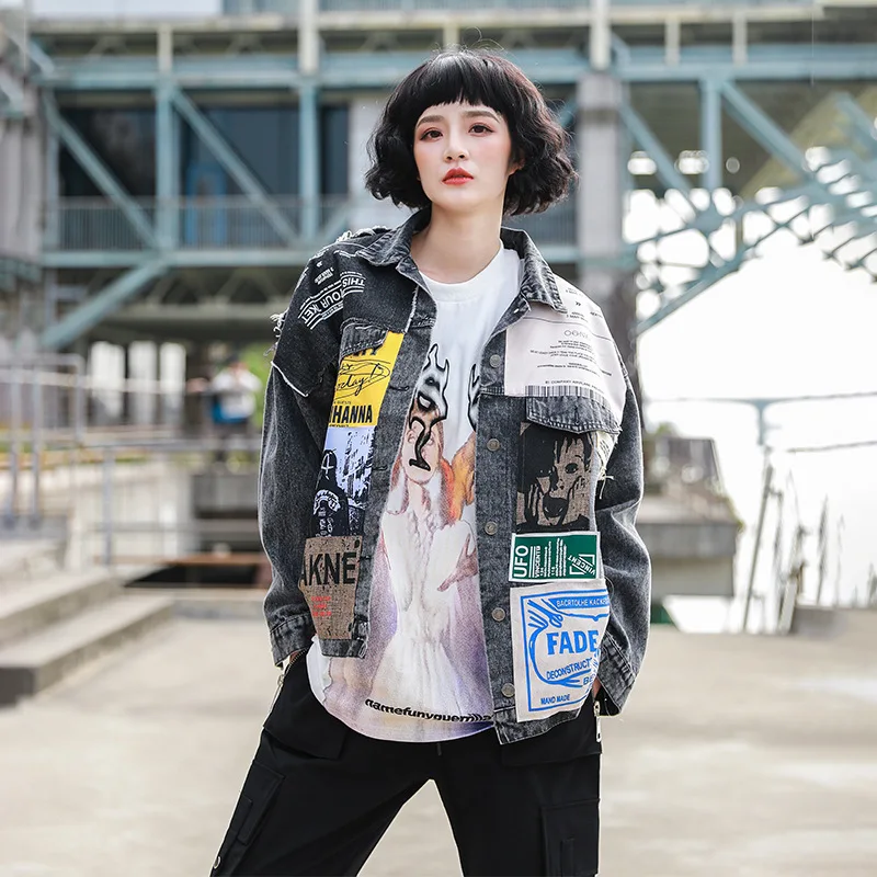 2021 Spring Black Blue Denim Jackets Women Long Sleeve Spliced Hip Hop Fashion Print Street Coats Casual Outerwear Clothing
2021 Spring Black Blue Denim Jackets Women Long Sleeve Spliced Hip Hop Fashion Print Street Coats Casual Outerwear Clothing