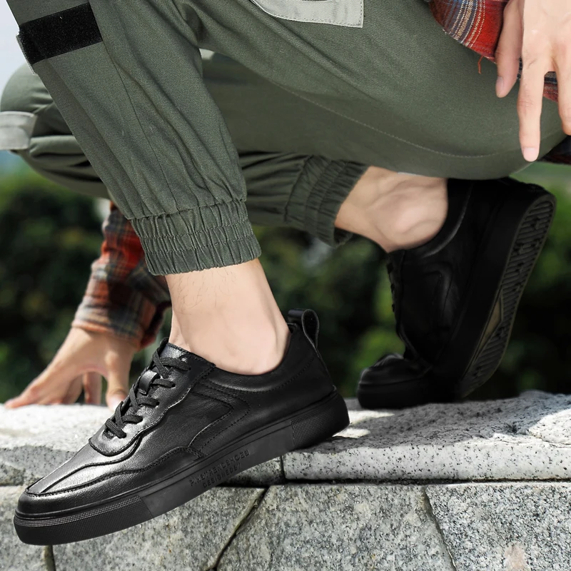 Sapato Masculino Casual Casual Shoes Men Fashion Man Zapatos Casuales Para Hombre Sapatos Spring Mens Leather Shoe Black Cuero
Sapato Masculino Casual Casual Shoes Men Fashion Man Zapatos Casuales Para Hombre Sapatos Spring Mens Leather Shoe Black Cuero