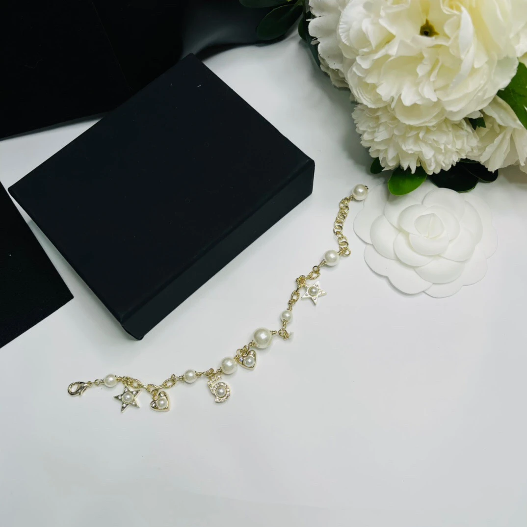 Bracelet For Women 2021 Luxury Brand Hoop EMO Fairy Grunge Kpop Goth Charm Chains Bangles Jewelry Wholesale Free Shipping
Bracelet For Women 2021 Luxury Brand Hoop EMO Fairy Grunge Kpop Goth Charm Chains Bangles Jewelry Wholesale Free Shipping