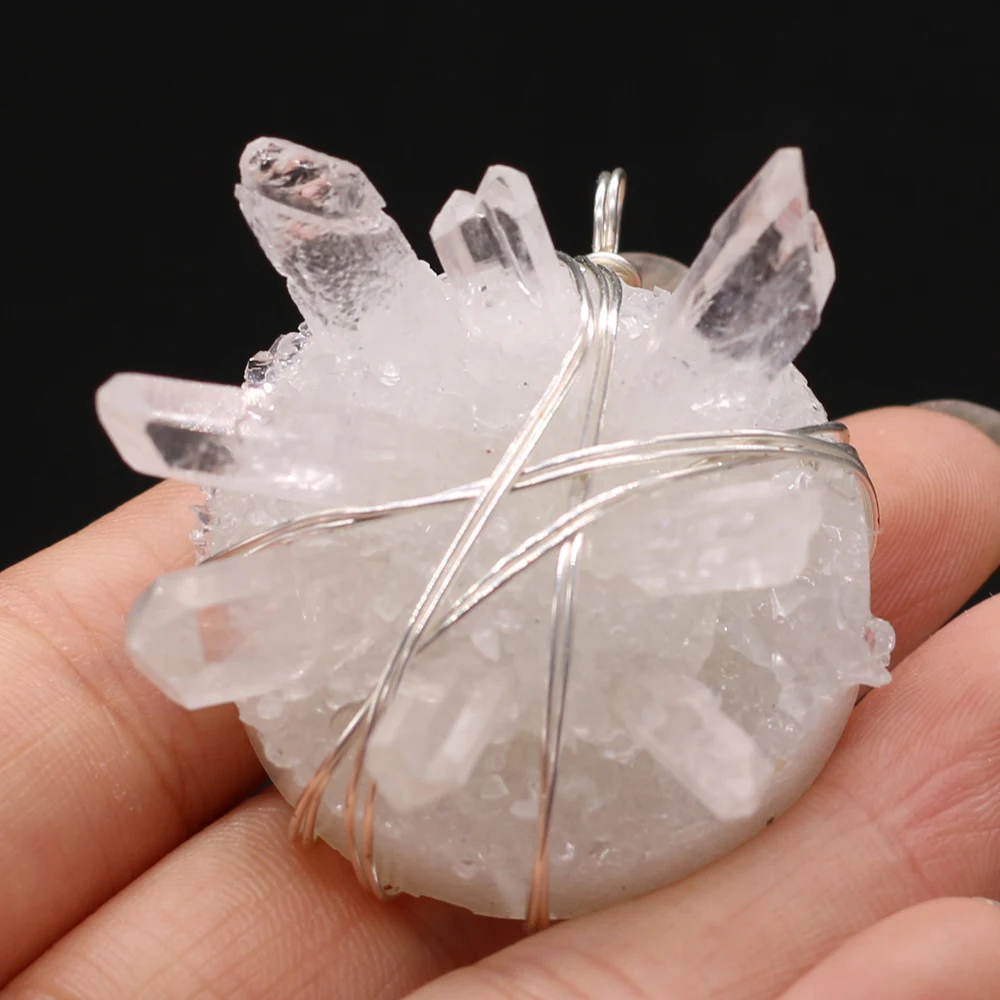 Natural Semi-precious Stone Irregular Crystal Bud Water Pendant Silvery Wire for Jewelry Making Necklaces Accessories Gift
Natural Semi-precious Stone Irregular Crystal Bud Water Pendant Silvery Wire for Jewelry Making Necklaces Accessories Gift