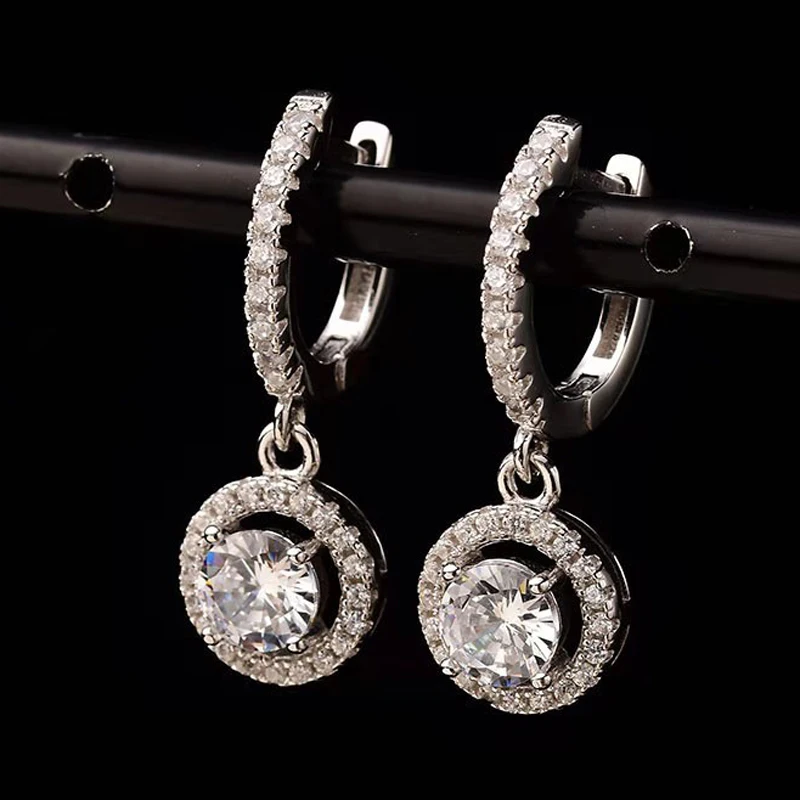 Real 1 Carat D Color Moissanite Drop Earrings For Women 100% 925 Sterling Silver Sparkling Wedding Party Fine Jewelry
Real 1 Carat D Color Moissanite Drop Earrings For Women 100% 925 Sterling Silver Sparkling Wedding Party Fine Jewelry