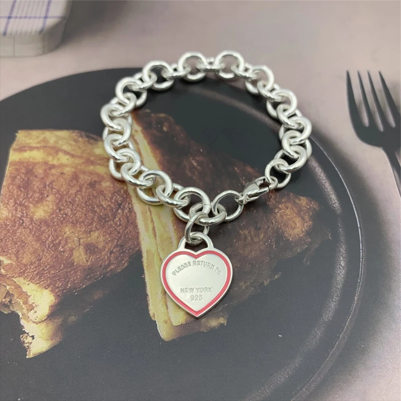 1:1 Original Luxury brands Love heart enamel Rim S925 Sterling silver Bracelets Woman Jewelry Logo Valentine's Day gift
1:1 Original Luxury brands Love heart enamel Rim S925 Sterling silver Bracelets Woman Jewelry Logo Valentine's Day gift