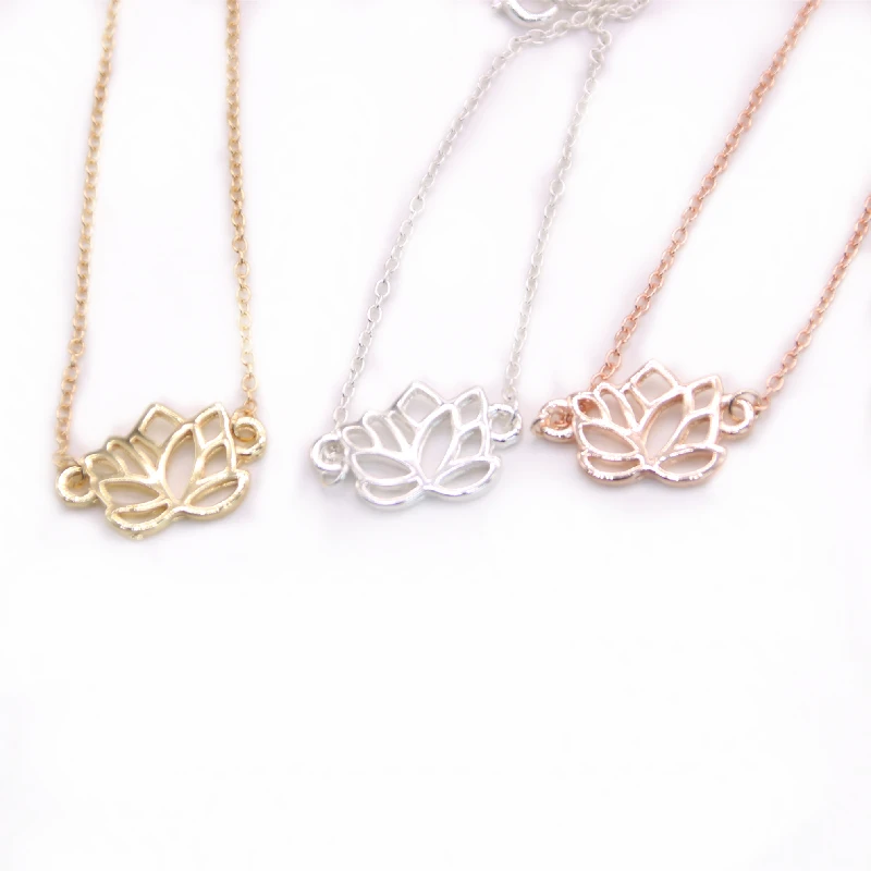 Модное женское ожерелье с вырезами из цветов и растений, три цвета на выбор 
Модное женское ожерелье с вырезами из цветов и растений, три цвета на выбор