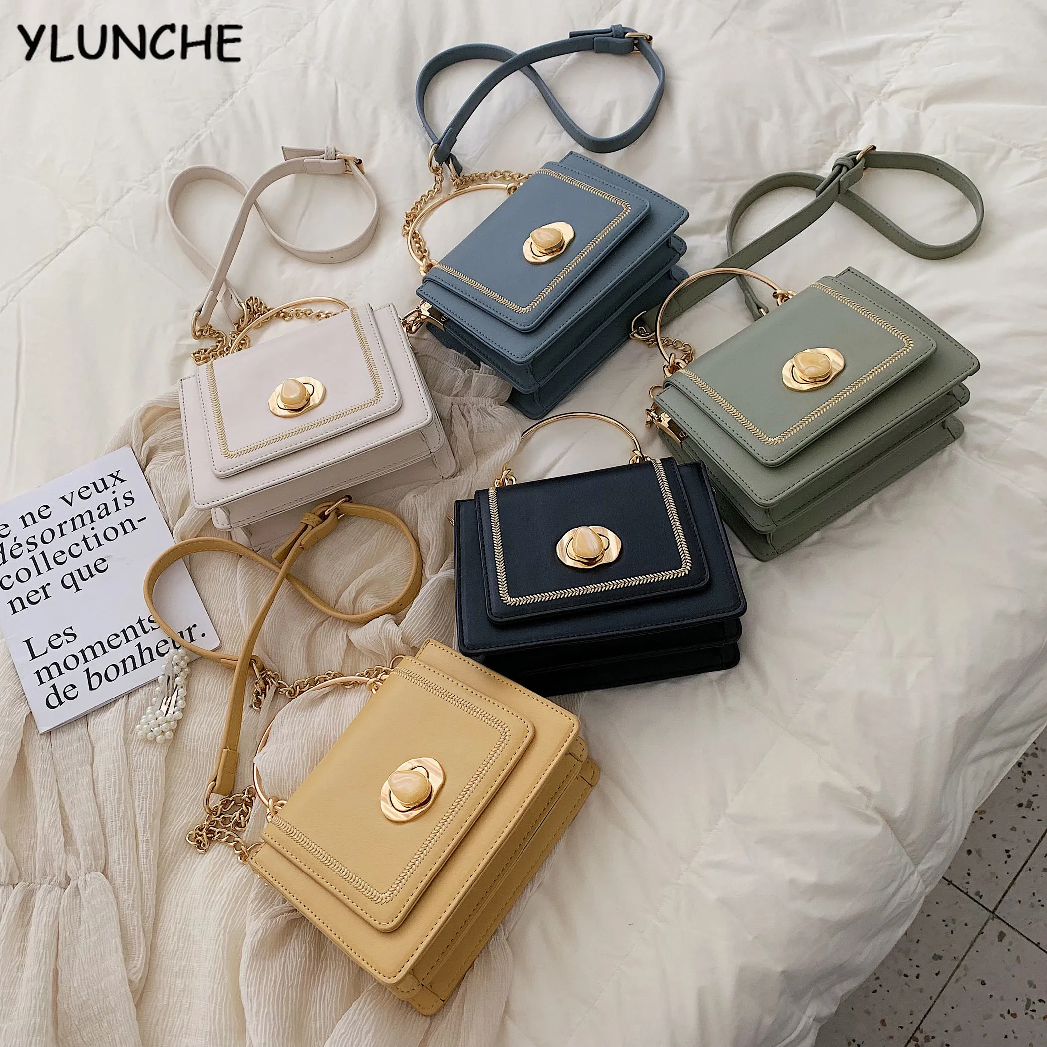 Small bag female 2020 new summer small fresh portable joker small square bag chain texture shoulder messenger bag tide
Small bag female 2020 new summer small fresh portable joker small square bag chain texture shoulder messenger bag tide