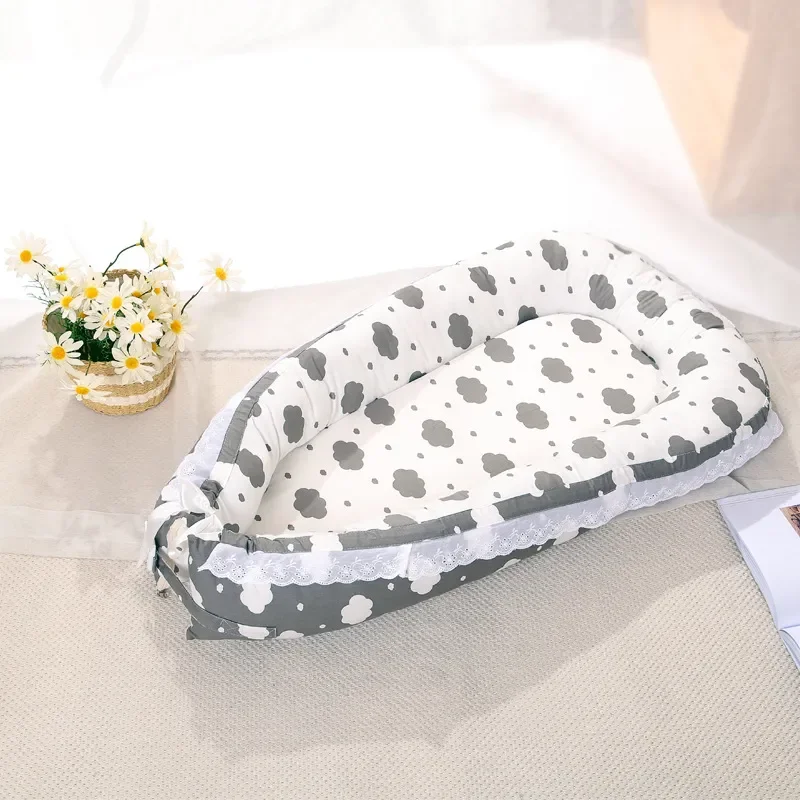 Portable Newborn Baby Crib Soft Cotton Travel Bed Infant Nest Bed Cushion Mattress Washable Removable Baby Sleep Bassinet
Portable Newborn Baby Crib Soft Cotton Travel Bed Infant Nest Bed Cushion Mattress Washable Removable Baby Sleep Bassinet