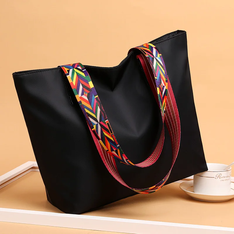 Straight 2021 New Women's Bag Solid Color Simple Fashion Oxford Spinning One Shoulder Color Belt Large Bag Handbag Female Bags
Straight 2021 New Women's Bag Solid Color Simple Fashion Oxford Spinning One Shoulder Color Belt Large Bag Handbag Female Bags
