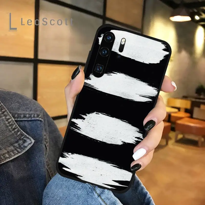 Black White Phone Case For Huawei honor Mate P 9 10 20 30 40 Pro 10i 7 8 a x Lite nova 5t
Black White Phone Case For Huawei honor Mate P 9 10 20 30 40 Pro 10i 7 8 a x Lite nova 5t