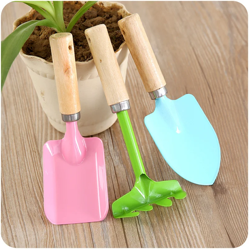 3Pcs Kids Candy Color Garden Tools Mini Metal Trowel With Wooden Handle Gardening Tools Trowel Rake Shovel For Children 
3Pcs Kids Candy Color Garden Tools Mini Metal Trowel With Wooden Handle Gardening Tools Trowel Rake Shovel For Children