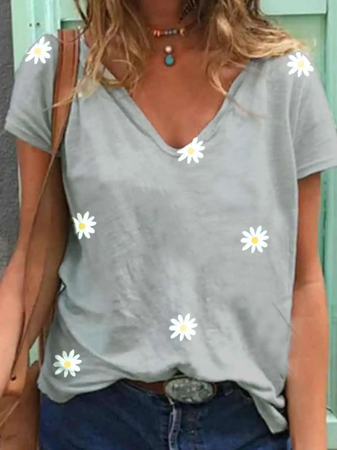 2020 Summer Women's Tops & Tees Loose V Neck Flower Printing T-Shirts Female Casual Short Sleeve Plus Size T-shirt Camisas Mujer
2020 Summer Women's Tops & Tees Loose V Neck Flower Printing T-Shirts Female Casual Short Sleeve Plus Size T-shirt Camisas Mujer