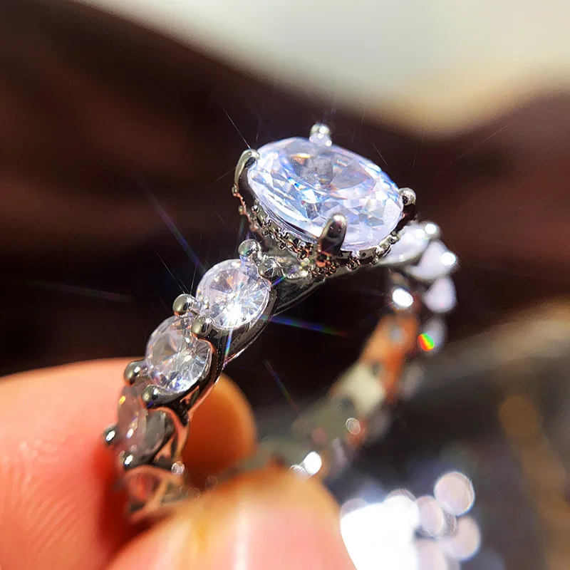 Luxury S925 Silver Plated Ring Full Paved CZ Stone Rings for Women Ladies Wedding Party Engagement Elegant Jewelry Gift E5C333
Luxury S925 Silver Plated Ring Full Paved CZ Stone Rings for Women Ladies Wedding Party Engagement Elegant Jewelry Gift E5C333