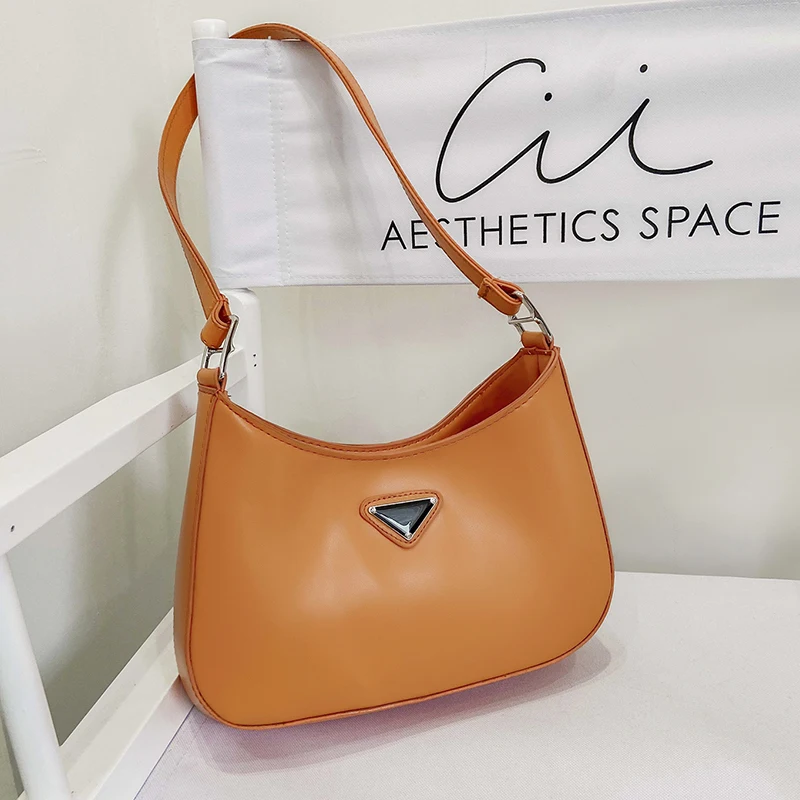 VeryMe Simple PU Leather Handbags For Women Large Capacity Shoulder Pack Casual Tote 2021 Fashion Ladies Shopping Crossbody Bags
VeryMe Simple PU Leather Handbags For Women Large Capacity Shoulder Pack Casual Tote 2021 Fashion Ladies Shopping Crossbody Bags