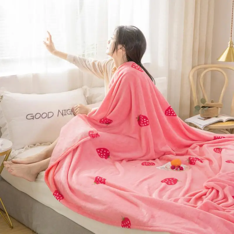 Pink strawberry Flannel Blanket sofa bedding throw blanket winter soft blanket twin full queen Good quality thin girls blankets
Pink strawberry Flannel Blanket sofa bedding throw blanket winter soft blanket twin full queen Good quality thin girls blankets