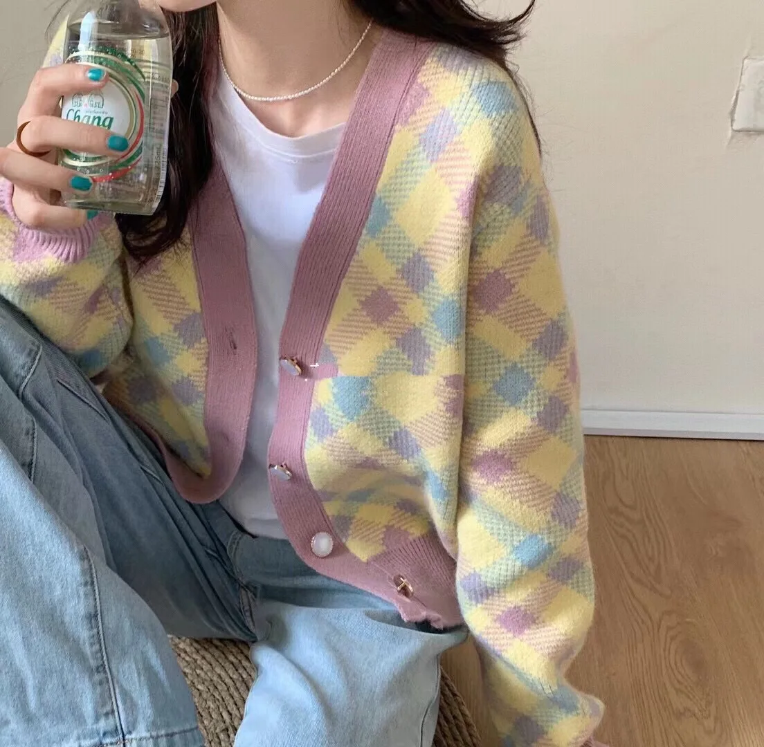 2021 Winter Autumn Vintage Argyle Sweater Cardigan Women Pink Knitted Vest Loose Casual Plaid Jumpers Female Korean
2021 Winter Autumn Vintage Argyle Sweater Cardigan Women Pink Knitted Vest Loose Casual Plaid Jumpers Female Korean