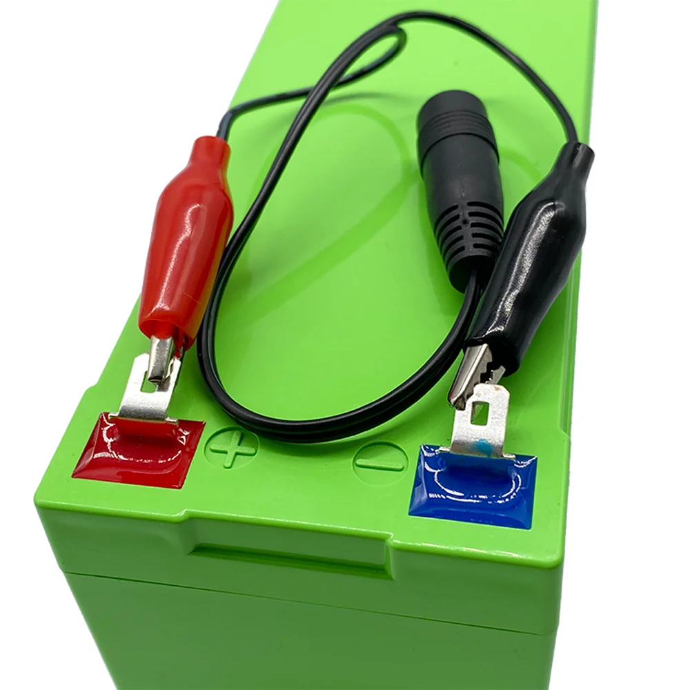 7S3P 18650 batterie au lithium batterie 29.4V 32Ah velo electrique cyclomoteur electrique au lithium ion batterie + 2A charger 
7S3P 18650 batterie au lithium batterie 29.4V 32Ah velo electrique cyclomoteur electrique au lithium ion batterie + 2A charger