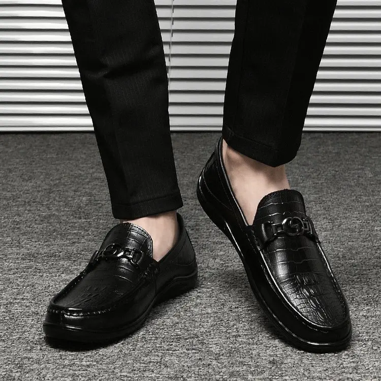 Men Shoes Loafers New Casual Business Shoes Dress PU Leather Fashion Chaussures Pour Hommes мужская обувь أحذية الرجال HM260
Men Shoes Loafers New Casual Business Shoes Dress PU Leather Fashion Chaussures Pour Hommes мужская обувь أحذية الرجال HM260