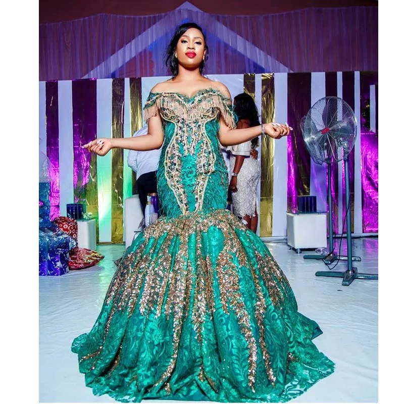 Green Lace Mermaid Evening Dresses Off the Shoulder Gold Appliques Tassel Special Occasion Gowns
Green Lace Mermaid Evening Dresses Off the Shoulder Gold Appliques Tassel Special Occasion Gowns