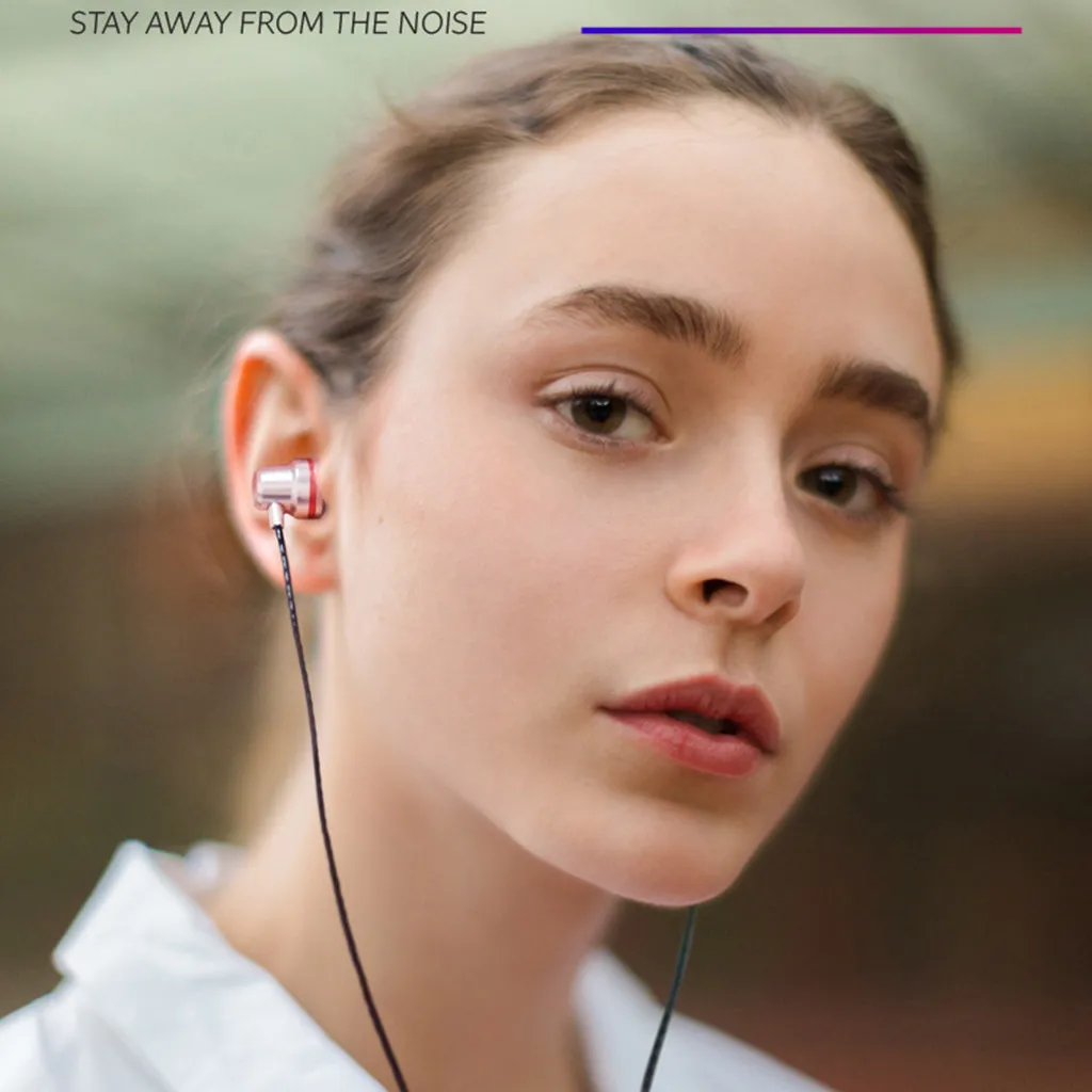 HIFI Super Bass Headset 3.5mm In-Ear Earphone Stereo Earbuds Headphone Wired Hands-free Earphone Stereo Small Audio Portable
HIFI Super Bass Headset 3.5mm In-Ear Earphone Stereo Earbuds Headphone Wired Hands-free Earphone Stereo Small Audio Portable