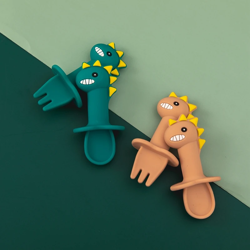 Fork Spoon For Baby Utensils Set Short Handle Easy Spoon Soft Silicone Cutlery Cartoon Teether Toy Feeding Kids Fork Spoon Set
Fork Spoon For Baby Utensils Set Short Handle Easy Spoon Soft Silicone Cutlery Cartoon Teether Toy Feeding Kids Fork Spoon Set
