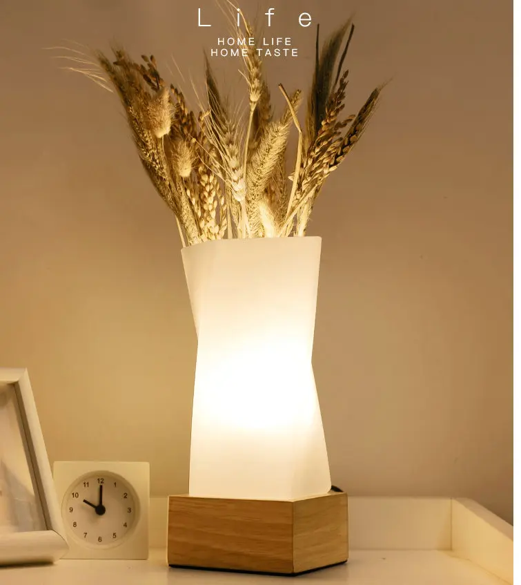 Nordic Simple Flower Tabletop Light Solid Wood E27 Base Glass Lampshade Dining Room Table Night Lamp Bedside Lighting
Nordic Simple Flower Tabletop Light Solid Wood E27 Base Glass Lampshade Dining Room Table Night Lamp Bedside Lighting