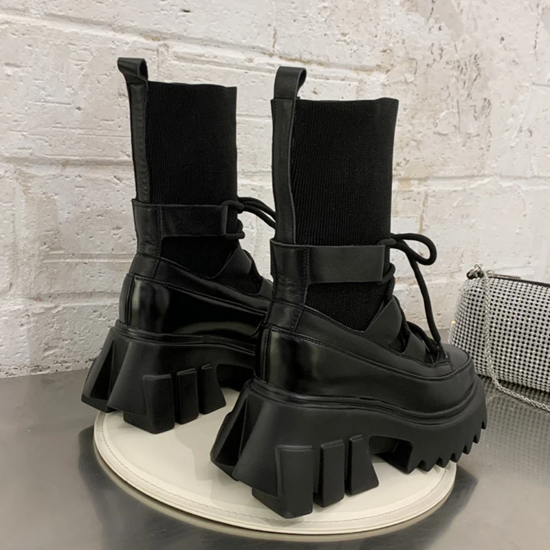 Boots Woman 2021 New Ladies Casual Stretch Fabric Socks Boots Fashion Cross-tied Women Shoes Platform Boots Gothic
Boots Woman 2021 New Ladies Casual Stretch Fabric Socks Boots Fashion Cross-tied Women Shoes Platform Boots Gothic