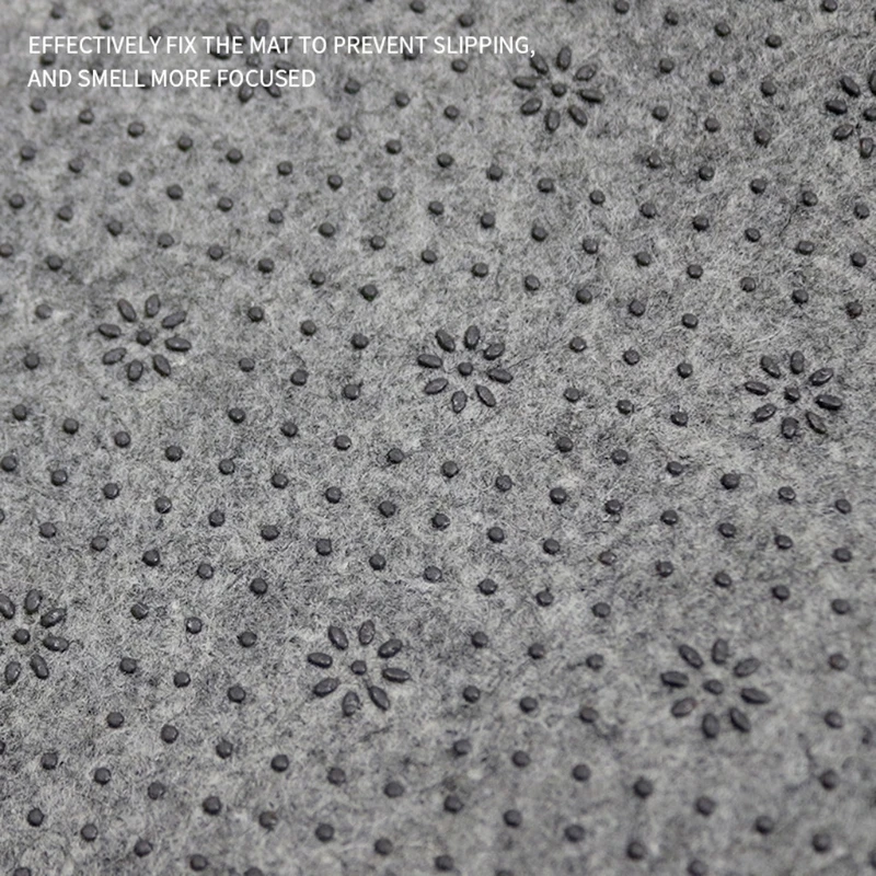 Pet Dog Snuffle Mat Nose Smell Training Blanket Sniffing Pad Slow Feeding Bowl
Pet Dog Snuffle Mat Nose Smell Training Blanket Sniffing Pad Slow Feeding Bowl