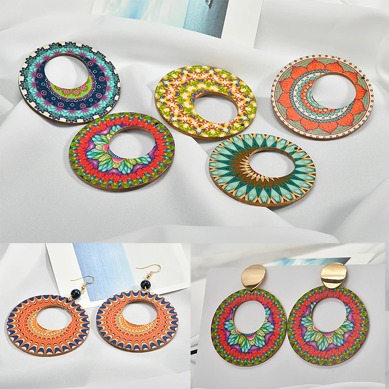 Holiday Beach, European and American atmosphere, antique, painted wood chips, DIY earrings accessories, handmade materials.
Holiday Beach, European and American atmosphere, antique, painted wood chips, DIY earrings accessories, handmade materials.