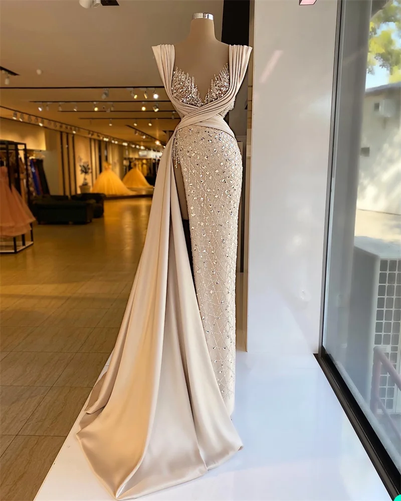 Glitter Champagne Prom Dresses Sequins Sleeveless Side Split Evening Dress Custom Made Floor Length Party Gown
Glitter Champagne Prom Dresses Sequins Sleeveless Side Split Evening Dress Custom Made Floor Length Party Gown