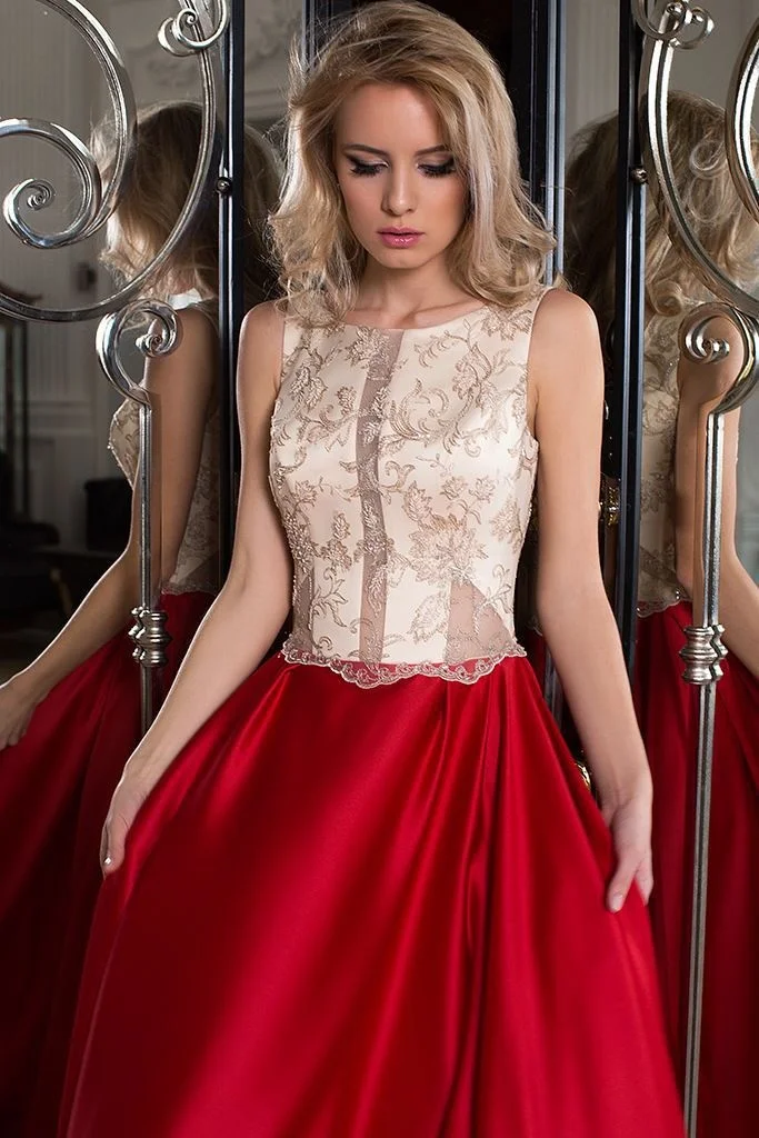 Autumn And Winter New Dress Ladies Lace Sexy Dress Fashion Simple Temperament Evening Dress
Autumn And Winter New Dress Ladies Lace Sexy Dress Fashion Simple Temperament Evening Dress