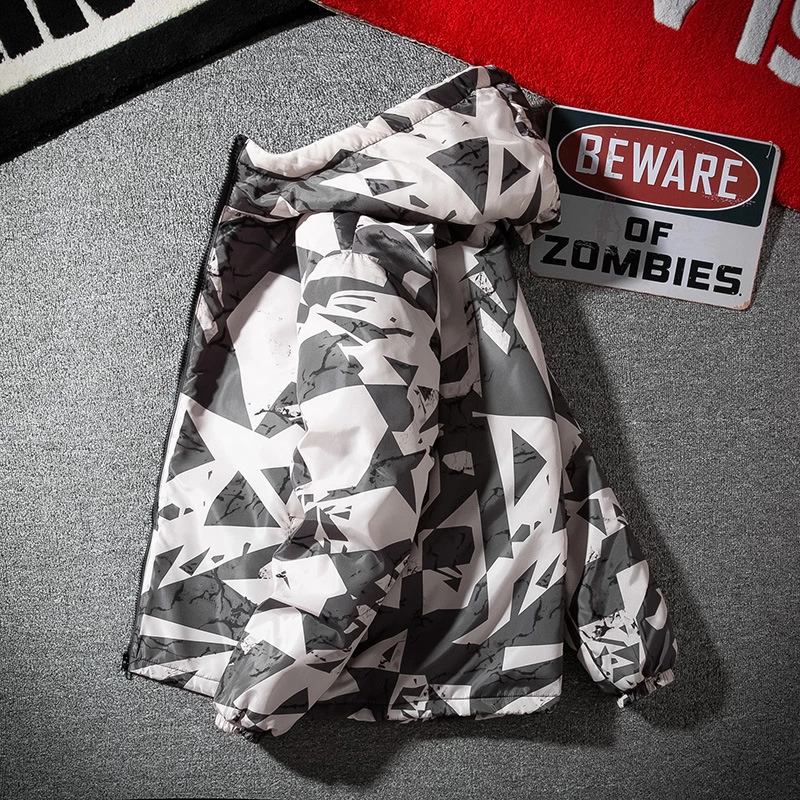 Winter Patchwork Camouflage Warm Cotton Hooded Military Biker Pilot Tactical Jacket Parka Anorak Bomber Jacket Mens Fit Casual
Winter Patchwork Camouflage Warm Cotton Hooded Military Biker Pilot Tactical Jacket Parka Anorak Bomber Jacket Mens Fit Casual