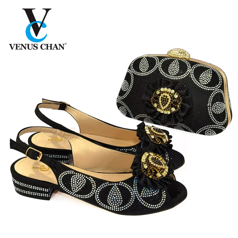 2021 Office Lady Shoes and Bag to Match in Black Color 3 D Pu Leather Slingbacks Pumps for Garden Party
2021 Office Lady Shoes and Bag to Match in Black Color 3 D Pu Leather Slingbacks Pumps for Garden Party