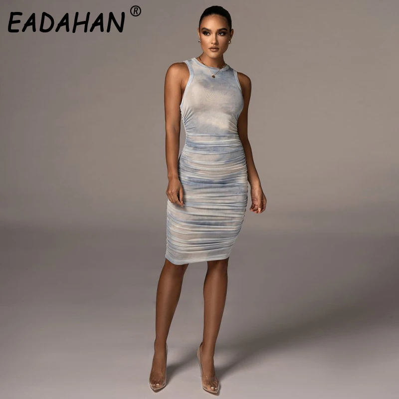 EADAHAN 2021 Summer Women's Sexy Sleeveless Round Neck Fashion Printed Midi Skirt Slim Micro Pleated Fashion Dress For Women
EADAHAN 2021 Summer Women's Sexy Sleeveless Round Neck Fashion Printed Midi Skirt Slim Micro Pleated Fashion Dress For Women