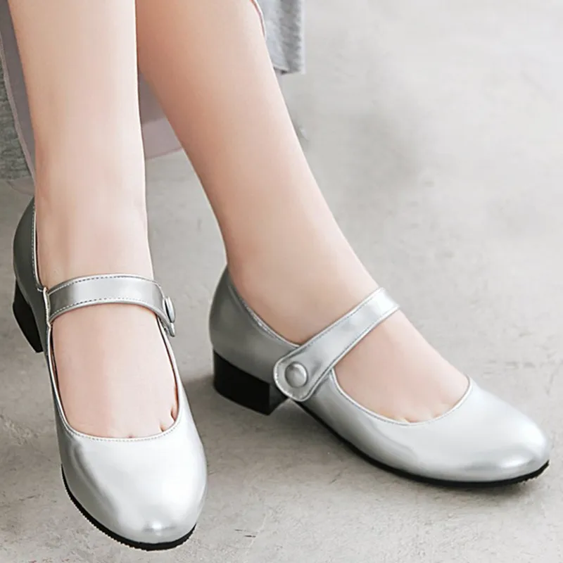 AGODOR silver black mary jane shoes for women block heels pumps patent low heel shoes woman big size 46 43 44 45
AGODOR silver black mary jane shoes for women block heels pumps patent low heel shoes woman big size 46 43 44 45